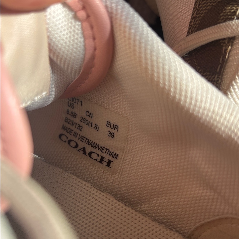 Coach Sneakers - Picture 5 of 5